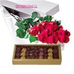 Caja de 12 Rosas Rojas Acompañado de Deliciosos Chocolates