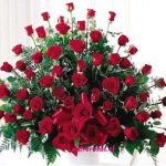 ARREGLO DE 100 ROSAS: ARR100