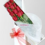 CAJA DE 12 ROSAS ROJAS